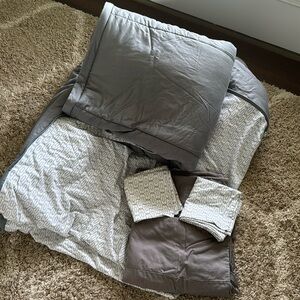 Beddy’s Full Size Bedding Set